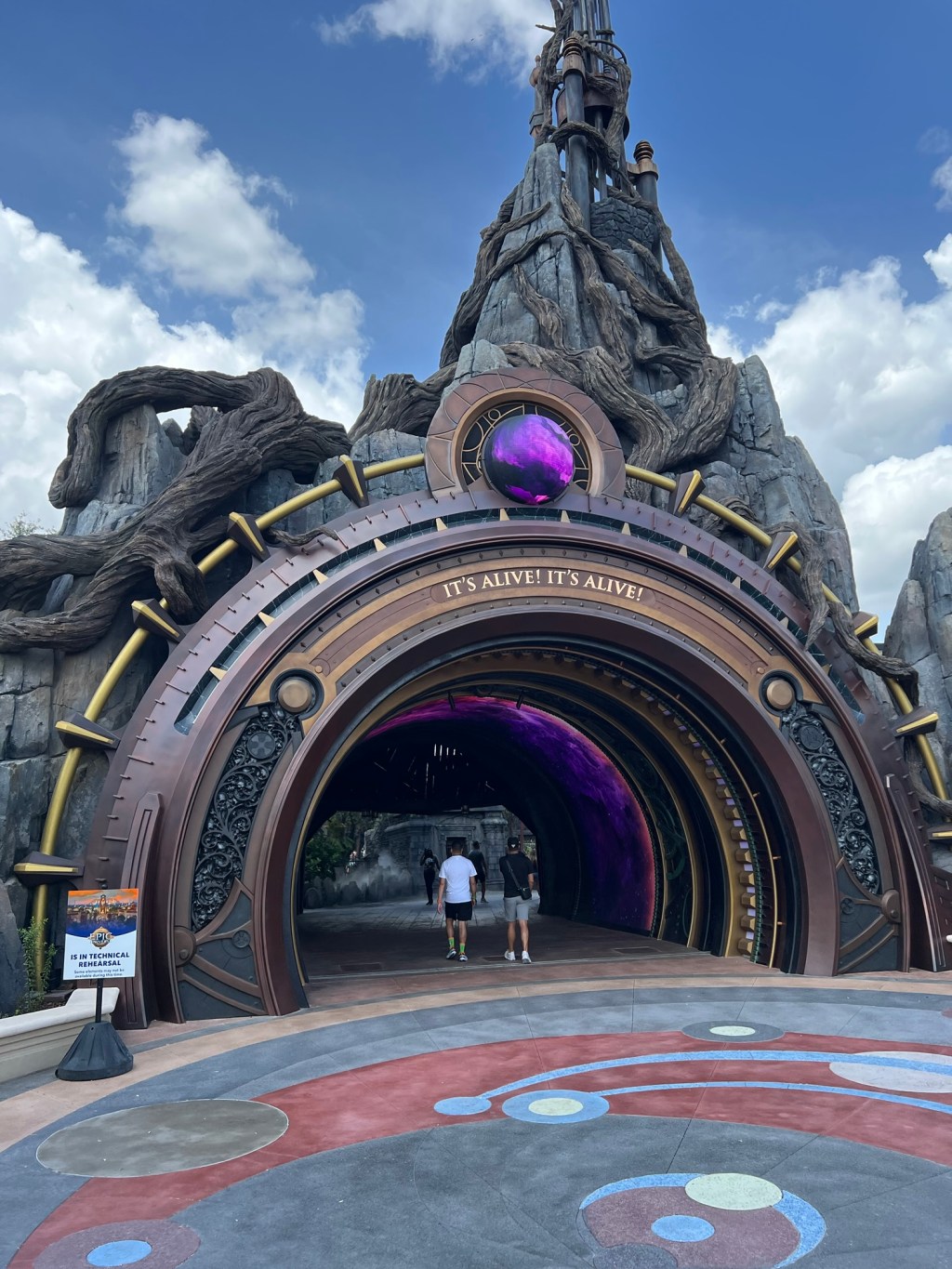 A Return to Form: Universal Finds Its Edge Again